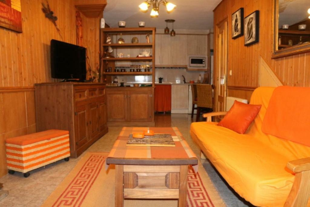 Casa Rural Los 2 Yugos Navaluenga Exteriér fotografie