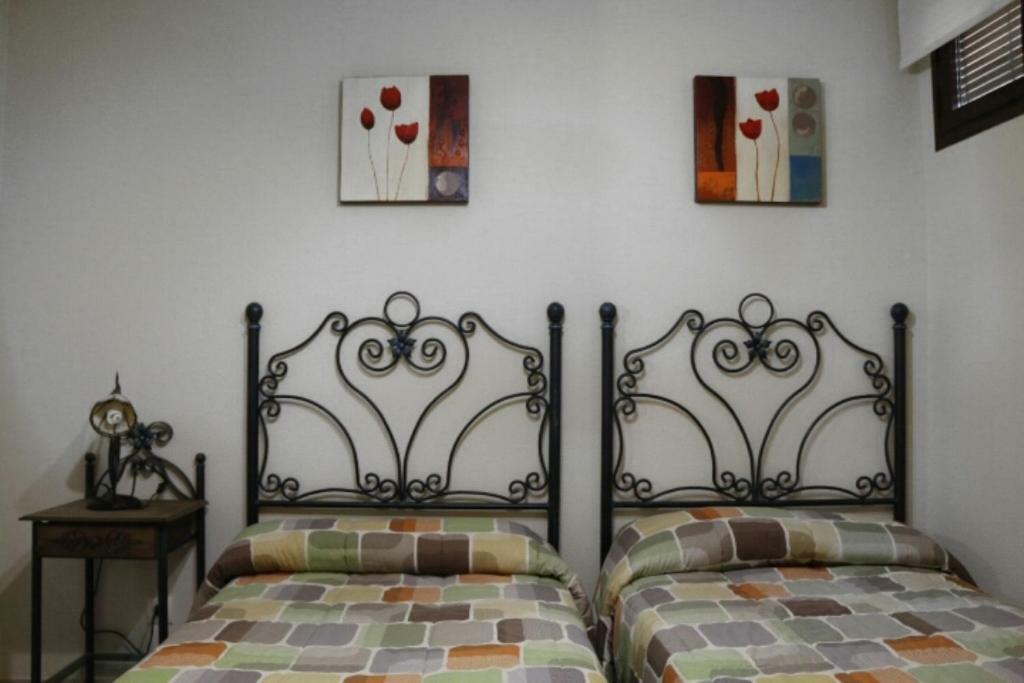 Casa Rural Los 2 Yugos Navaluenga Exteriér fotografie